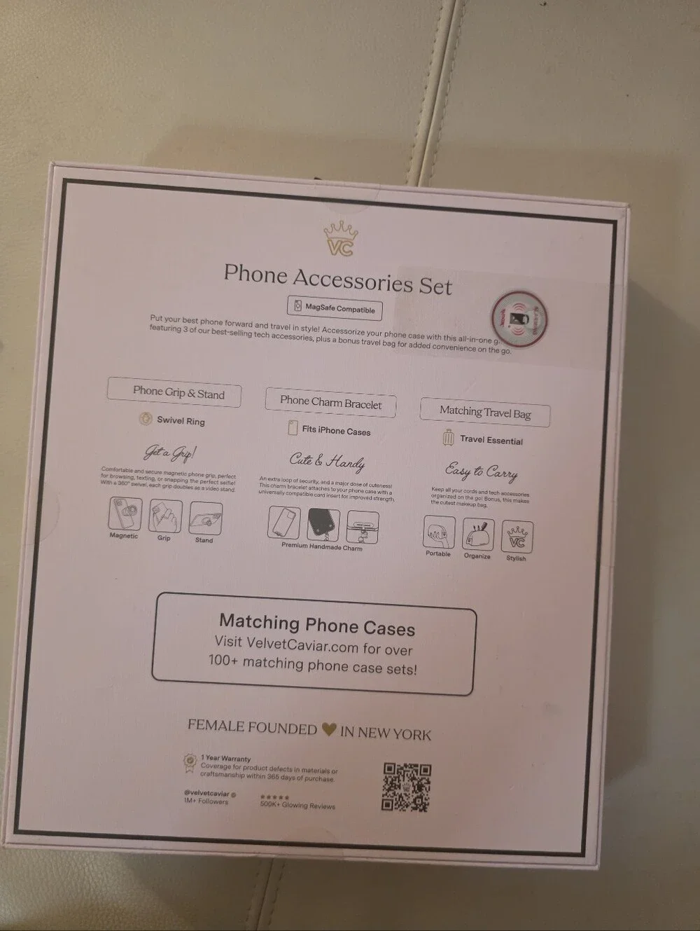 NIB - Velvet Caviar Cell Accessories
